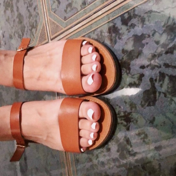 Cognac Open Toes One Band Ankle Strap Flat Sandals - Picture 7 of 7